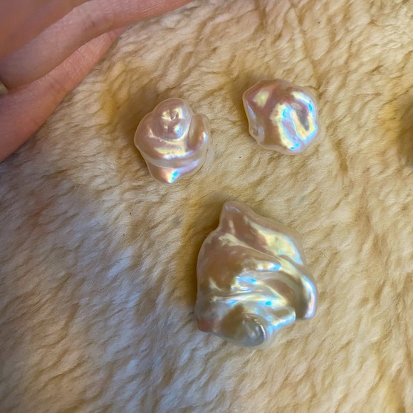 Solid 18k gold keshi pearl earring pendant sets